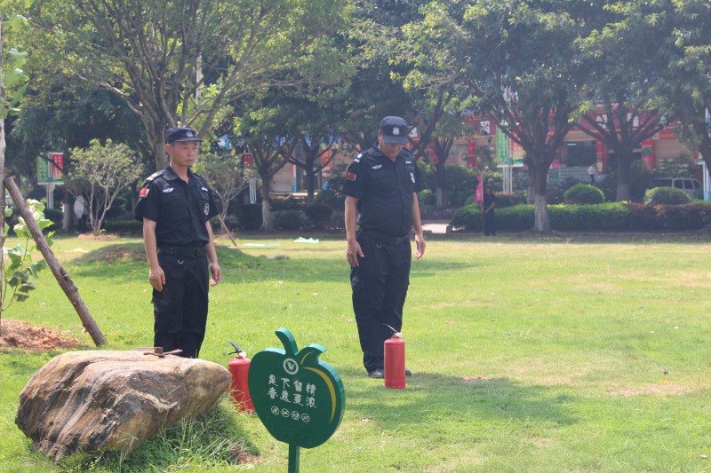 输入图片说明